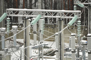 Энергетики Московской объединенной электросетевой компании продолжают работу по восстановлению электросетевого комплекса Подмосковья 