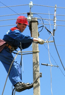 Energy specialists of MOESK have summed up repairs in electric grid complex of western Moscow Area for Q1 2011